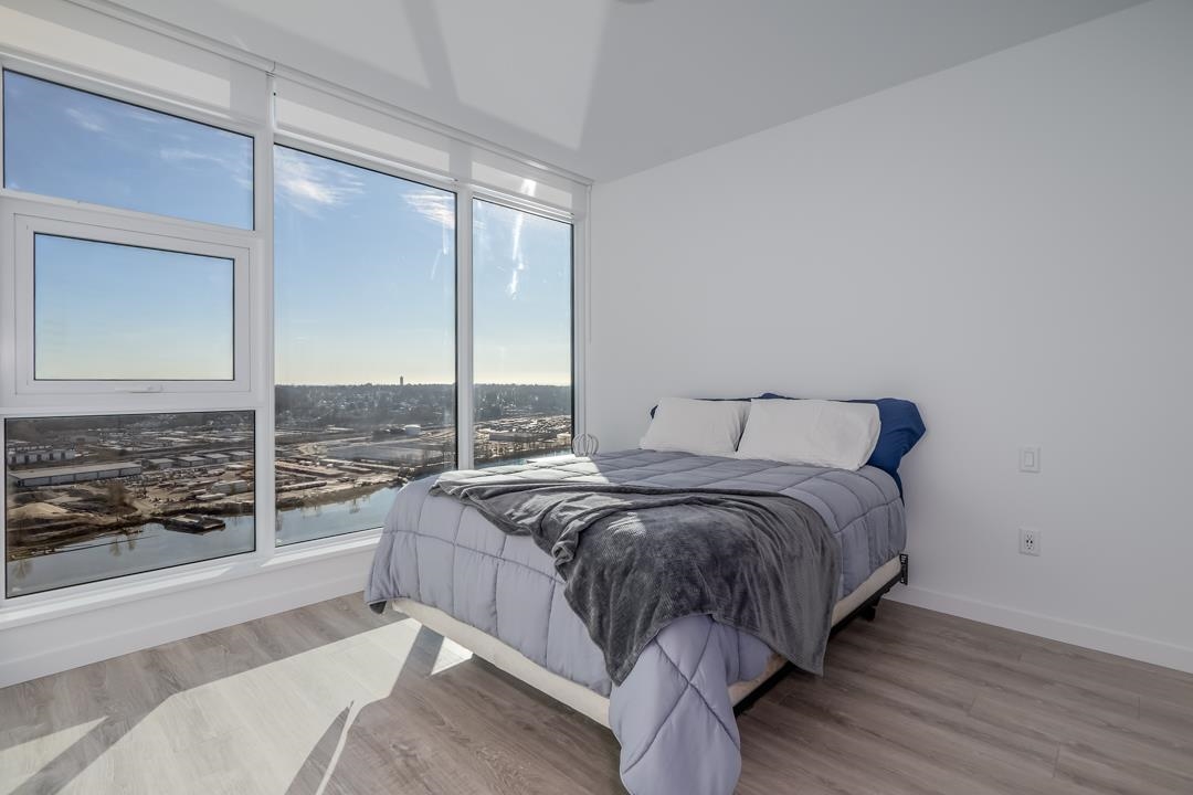 Bedroom 3 Photo of 3907 680 Quayside Drive, New Westminster, BC
