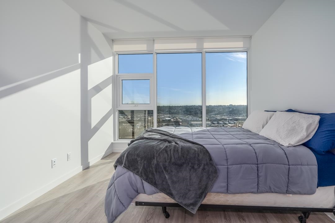 Bedroom 4 Photo of 3907 680 Quayside Drive, New Westminster, BC