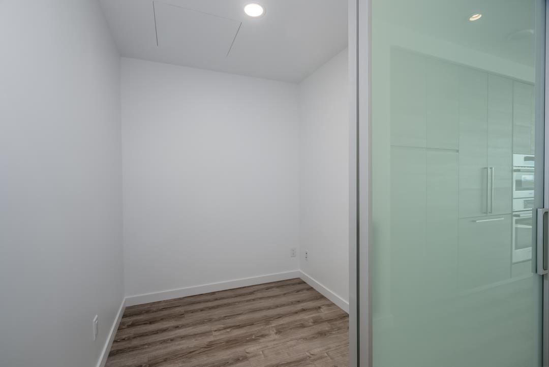 Office / Den Photo of 3907 680 Quayside Drive, New Westminster, BC