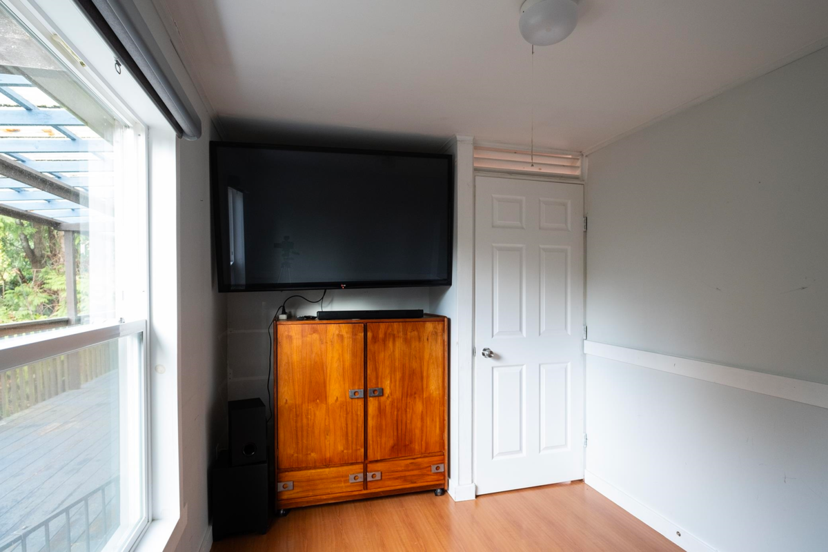 Bedroom 4 Photo of 5863 Sandy Hook Road, Sechelt, BC