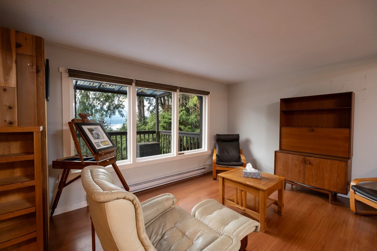 Family Room Photo of 5863 Sandy Hook Road, Sechelt, BC