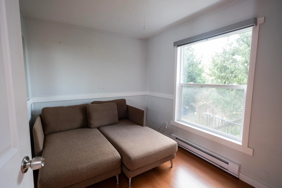 Guest Bathroom Photo of 5863 Sandy Hook Road, Sechelt, BC