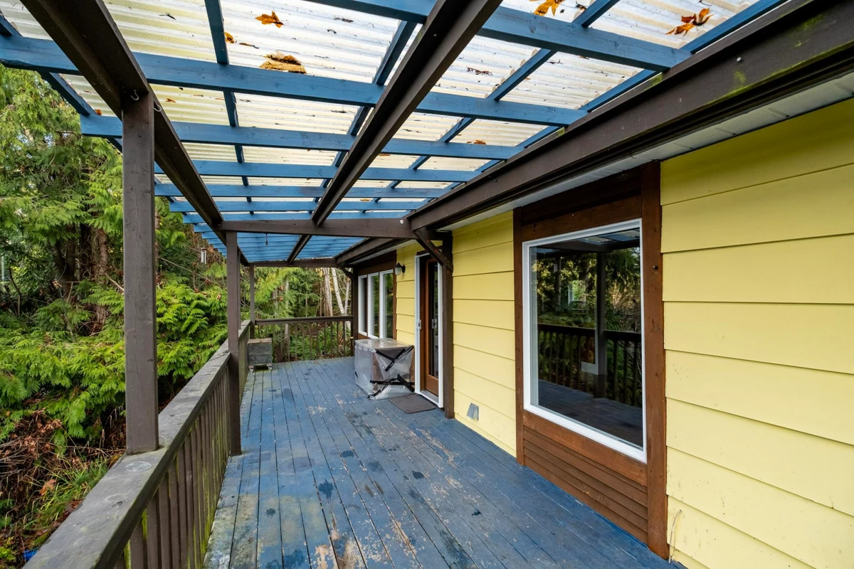 Office / Den Photo of 5863 Sandy Hook Road, Sechelt, BC