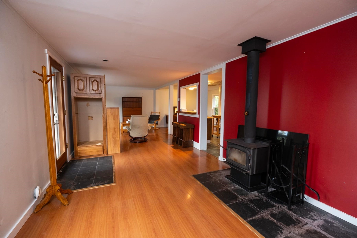 Primary Bathroom Photo of 5863 Sandy Hook Road, Sechelt, BC