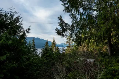 Mudroom Photo of 5863 Sandy Hook Road, Sechelt, BC