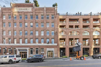 Hot Tub / Spa Photo of 206 546 Beatty Street, Vancouver, BC
