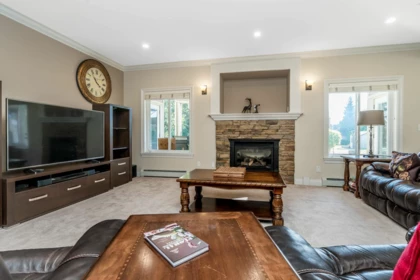 Breakfast Nook Photo of 31706 Kenney Avenue, Mission, BC
