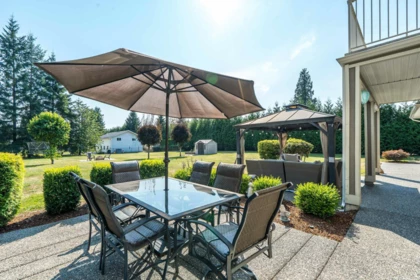 Hot Tub / Spa Photo of 31706 Kenney Avenue, Mission, BC
