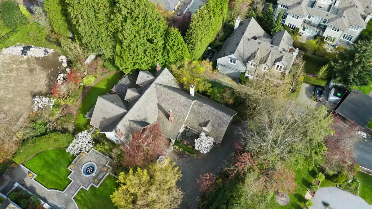 Entry Foyer Photo of 1323 The Crescent, Vancouver, BC