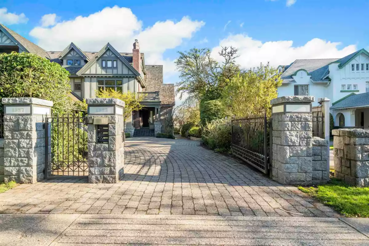 Mudroom Photo of 1323 The Crescent, Vancouver, BC