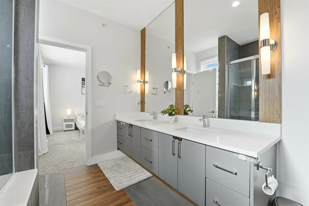 Garage Interior Photo of 38 33209 Cherry Avenue, Mission, BC