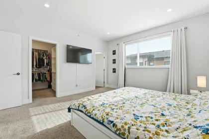 Mudroom Photo of 38 33209 Cherry Avenue, Mission, BC