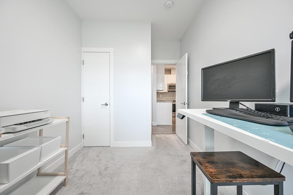 Primary Bathroom Photo of 503 20696 Eastleigh Crescent, Langley, BC