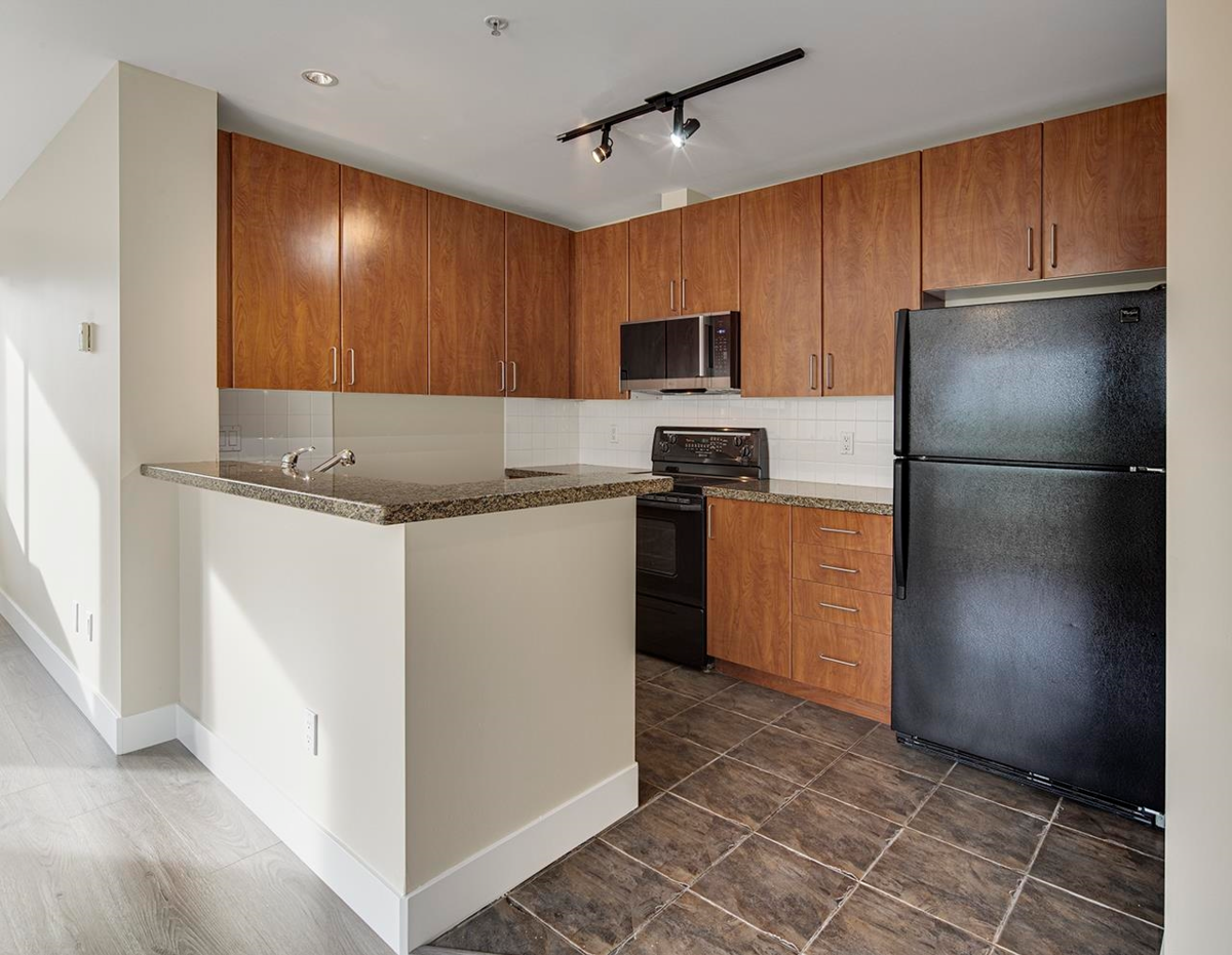 Family Room Photo of 202 2630 Arbutus Street, Vancouver, BC