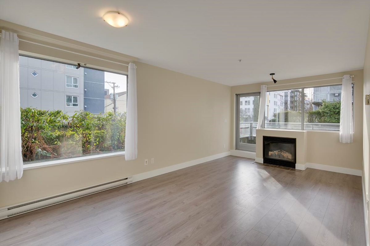 Powder Room Photo of 202 2630 Arbutus Street, Vancouver, BC