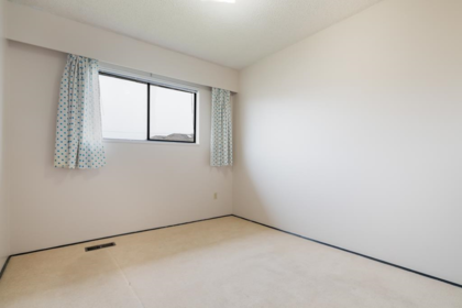 Hallway Photo of 8411 Rideau Drive, Richmond, BC