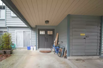 Office / Den Photo of 2 1170 Lansdowne Drive, Coquitlam, BC
