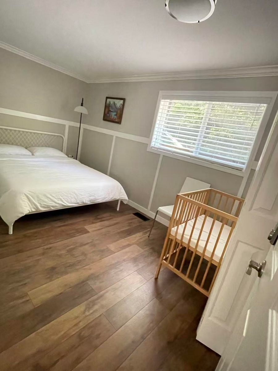 Primary Bathroom Photo of 4598 Whitaker Road, Sechelt, BC