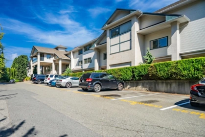 105 1755 Salton Road, Abbotsford, BC, Abbotsford — Apartment/Condo for sale
