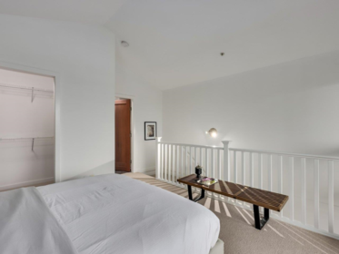 Hallway Photo of 124 250 Salter Street, New Westminster, BC