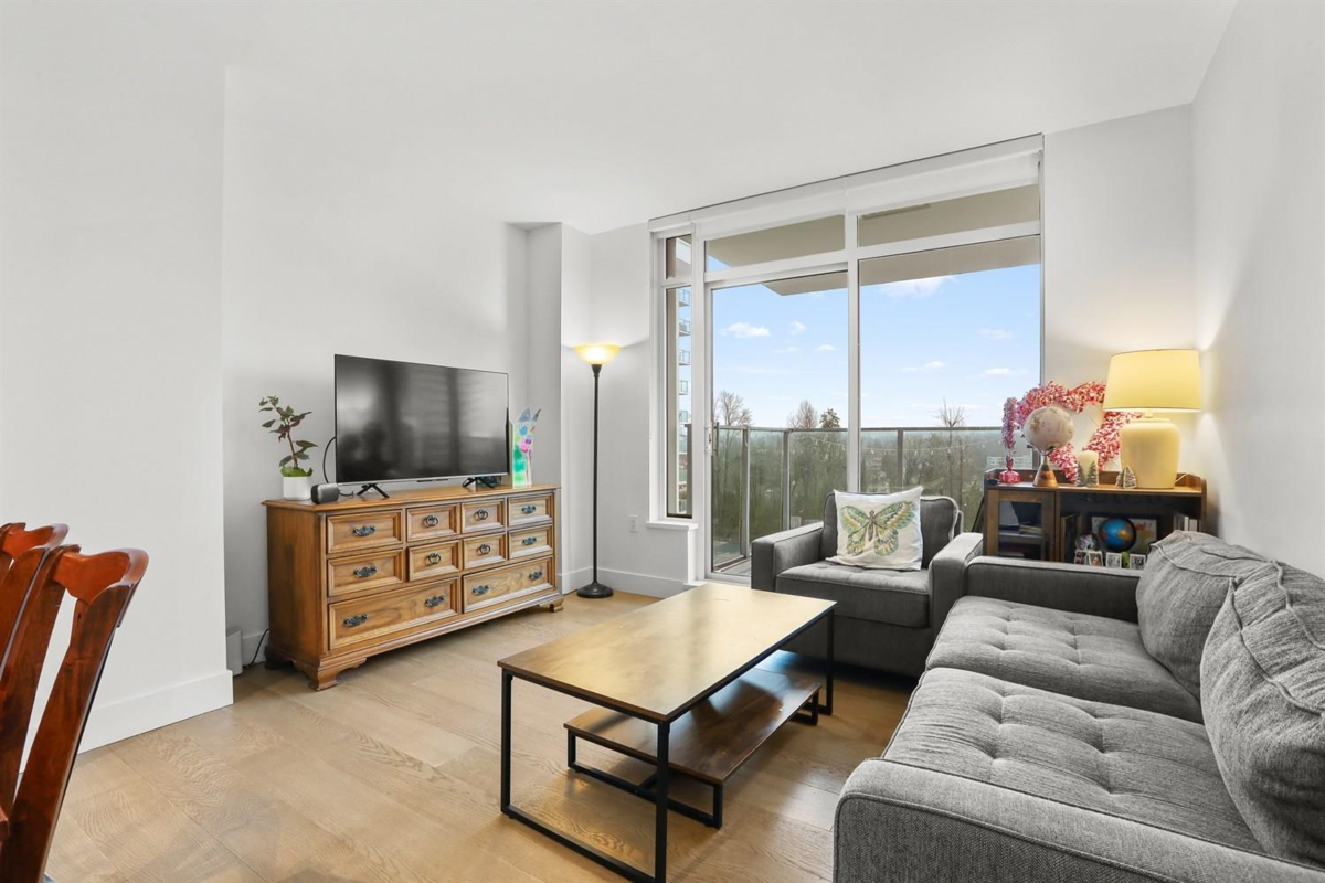 Living Room Photo of 704 1675 Lions Gate Lane, North Vancouver, BC