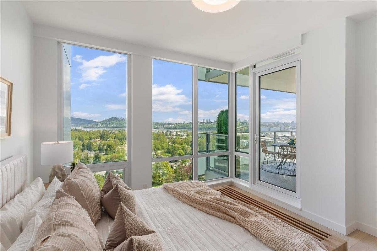 Powder Room Photo of 2404 1500 Fern Street, North Vancouver, BC