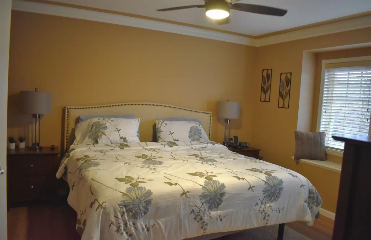 Primary Bathroom Photo of 32997 Desbrisay Avenue, Mission, BC