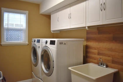 Mudroom Photo of 32997 Desbrisay Avenue, Mission, BC