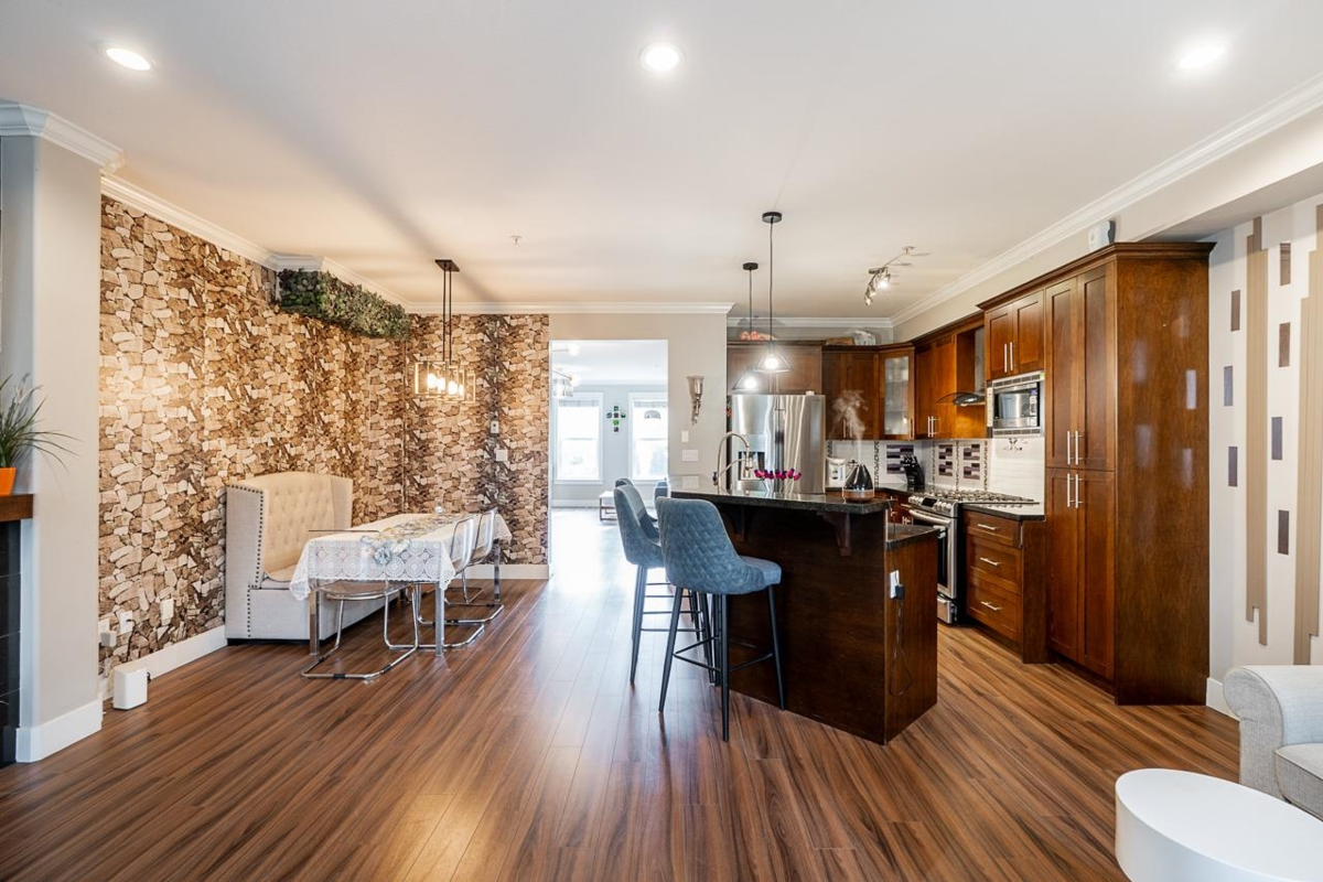 Basement Recreation Room Photo of 21123 80 Avenue, Langley, BC