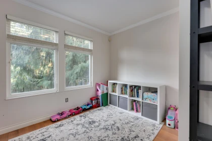 Laundry Room Photo of 1400 Riverside Drive, North Vancouver, BC