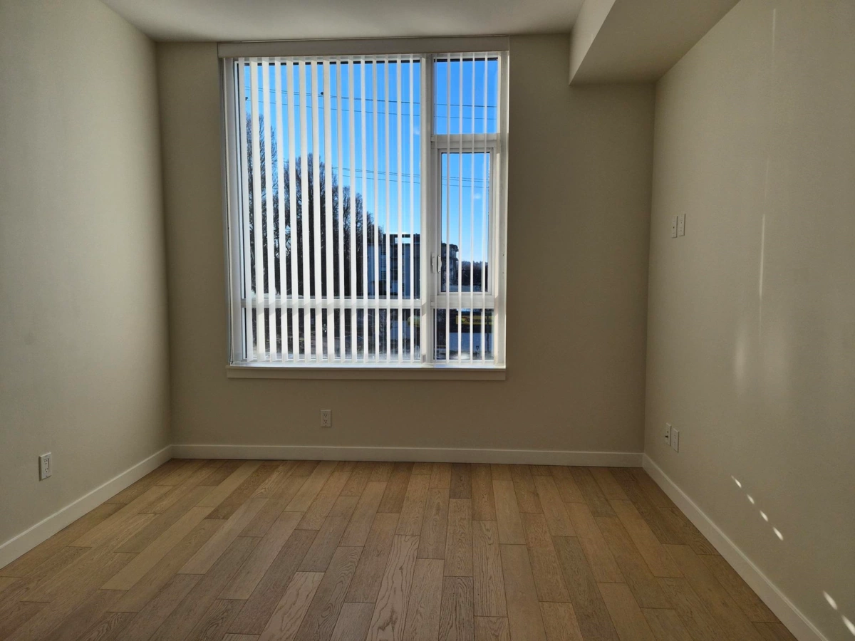 Primary Bathroom Photo of 317 2033 W 10th Avenue, Vancouver, BC