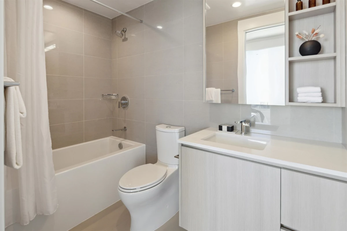 Powder Room Photo of 2501 618 Carnarvon Street, New Westminster, BC