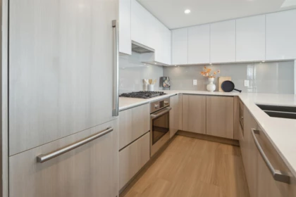 2501 618 Carnarvon Street, New Westminster, BC