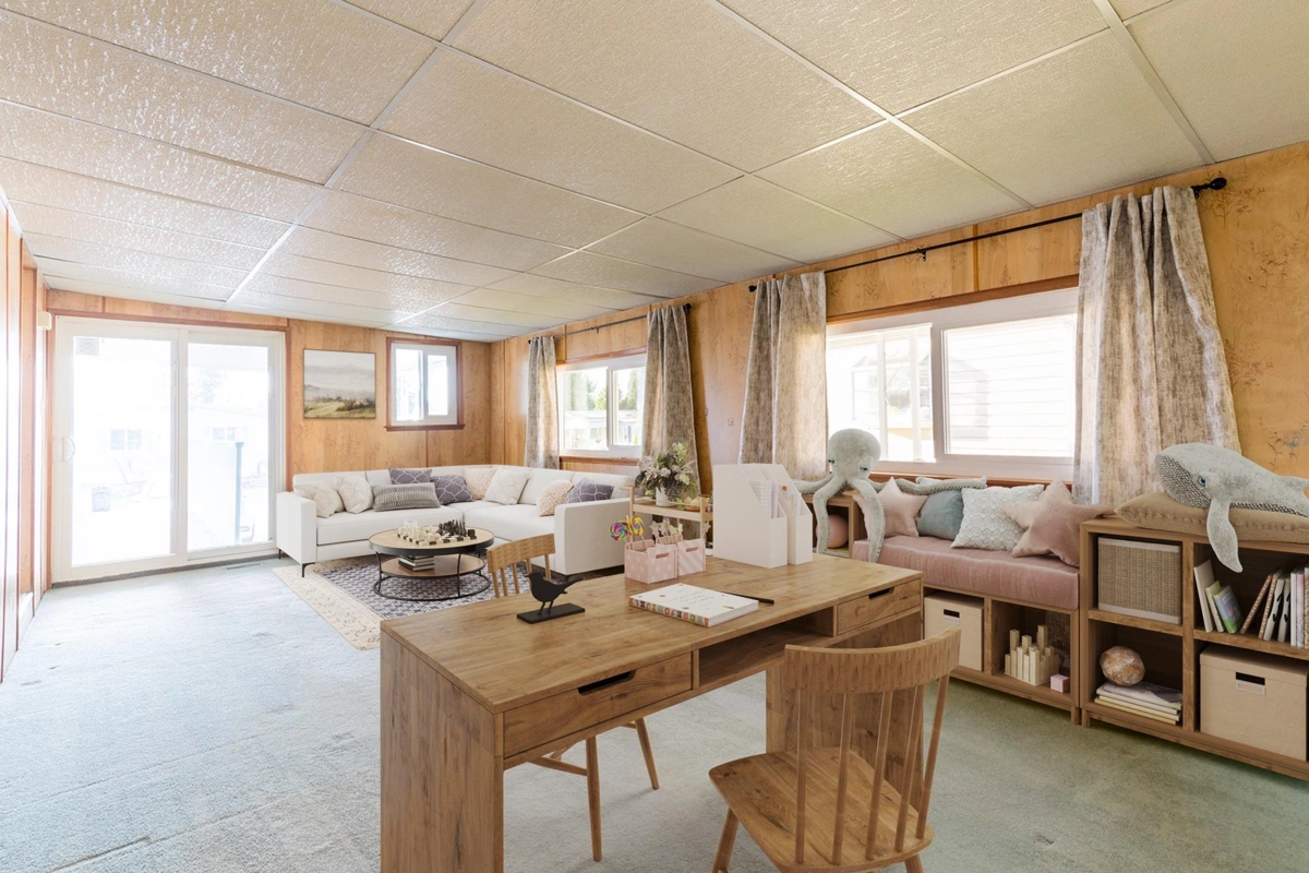 Entry Foyer Photo of 107 145 King Edwards Street, Coquitlam, BC