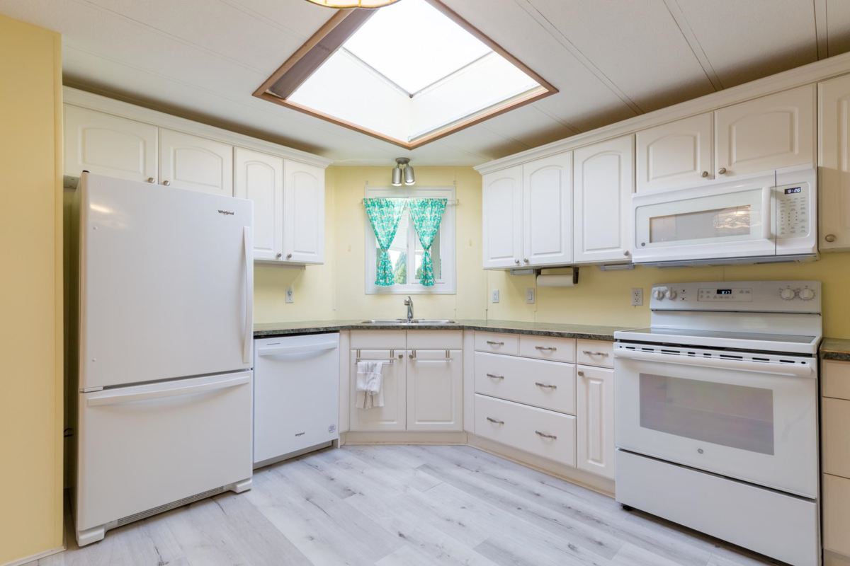 Office / Den Photo of 107 145 King Edwards Street, Coquitlam, BC