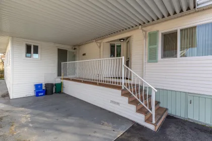 107 145 King Edwards Street, Coquitlam, BC
