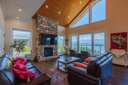 Breakfast Nook Photo of 1246 St Andrews Road, Gibsons, BC