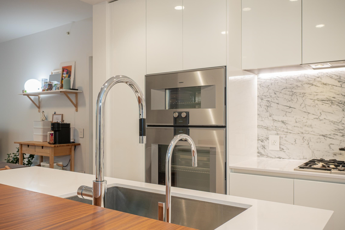 Kitchen Island Photo of 105 7428 Alberta Street, Vancouver, BC