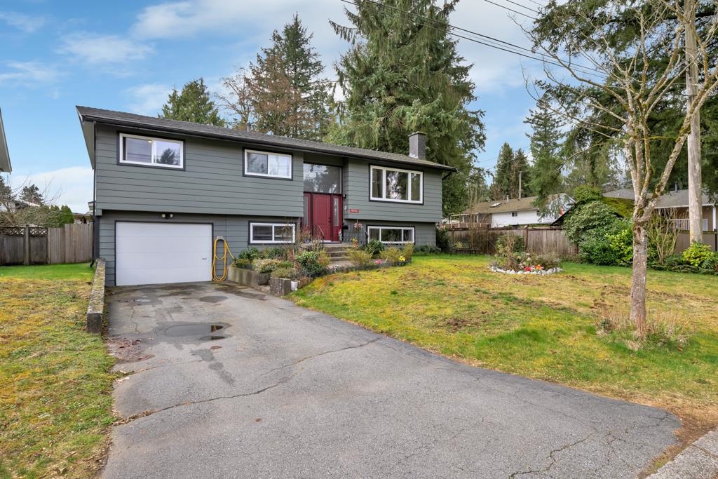 Fitness Center Photo Near 14486 109 Avenue, Surrey, BC