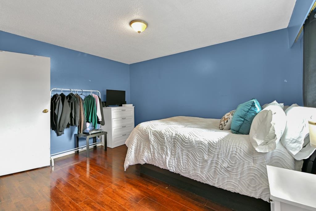 Laundry Room Photo of 14486 109 Avenue, Surrey, BC