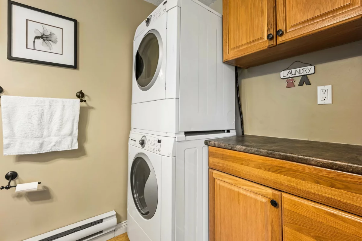 Breakfast Nook Photo of 20 3292 Vernon Terrace, Abbotsford, BC