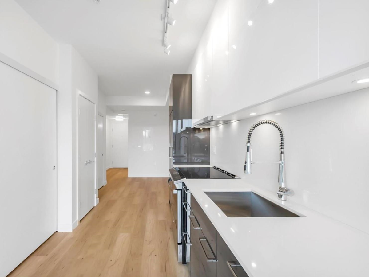 Primary Bedroom Photo of 302 2446 Shaughnessy Street, Coquitlam, BC