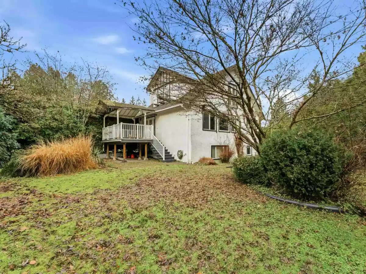 Hot Tub / Spa Photo of 5140 Sperling Avenue, Burnaby, BC