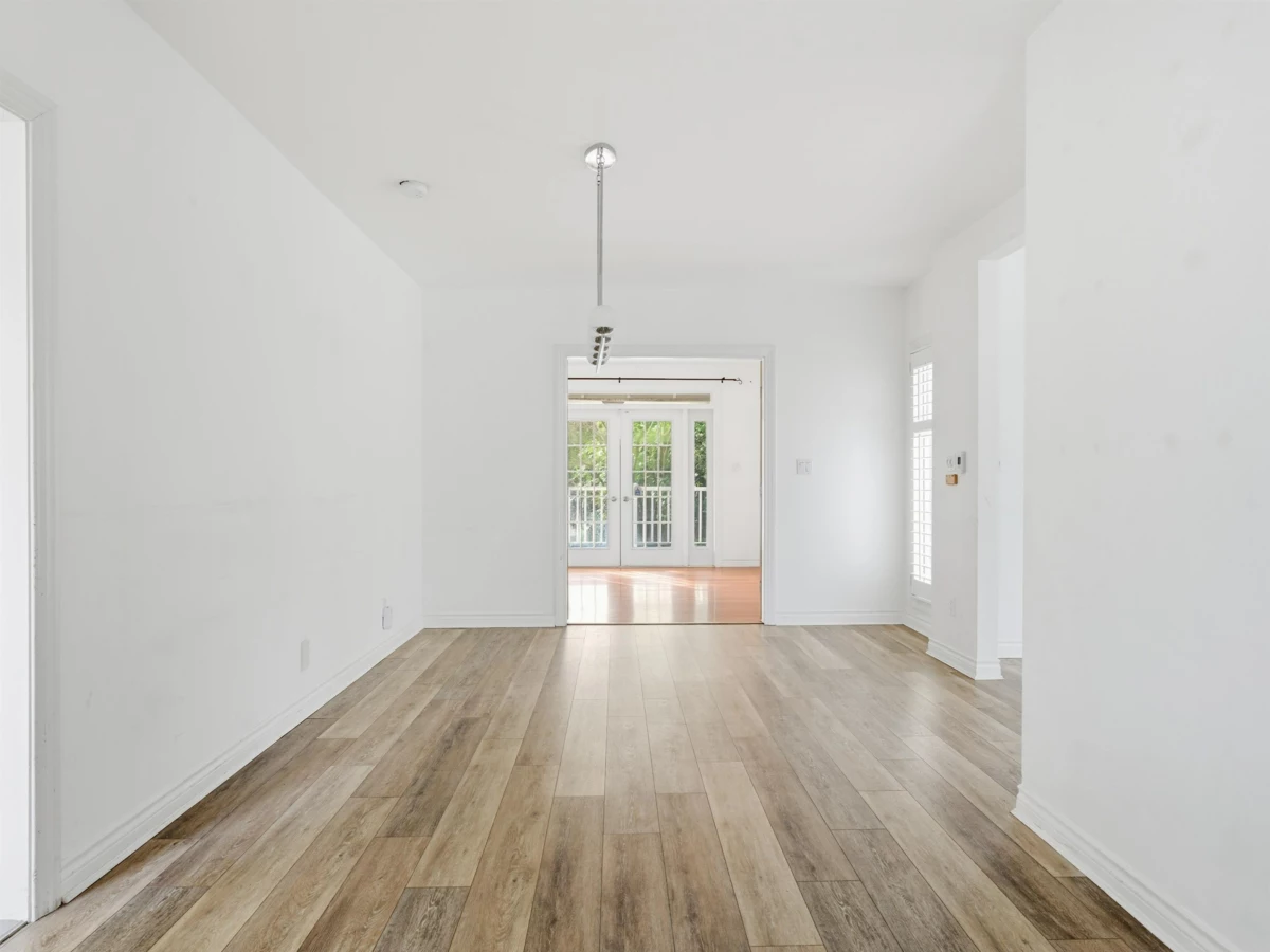 Primary Bathroom Photo of 5140 Sperling Avenue, Burnaby, BC