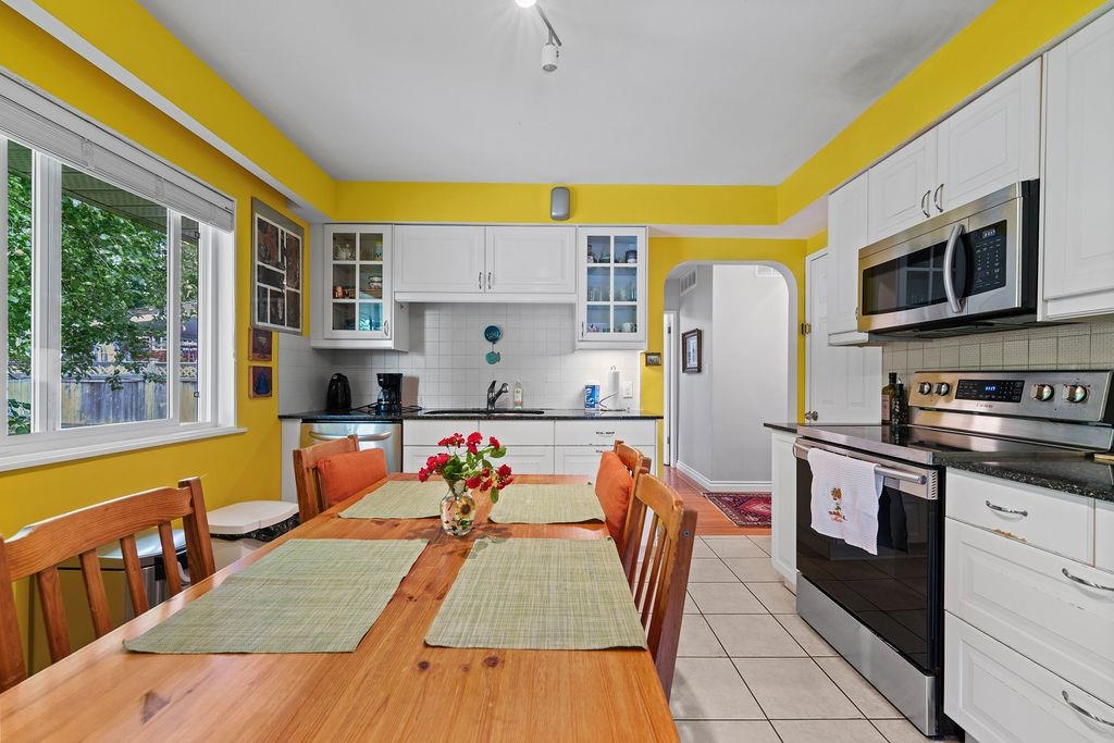 Bedroom 4 Photo of 535 Holdom Avenue, Burnaby, BC