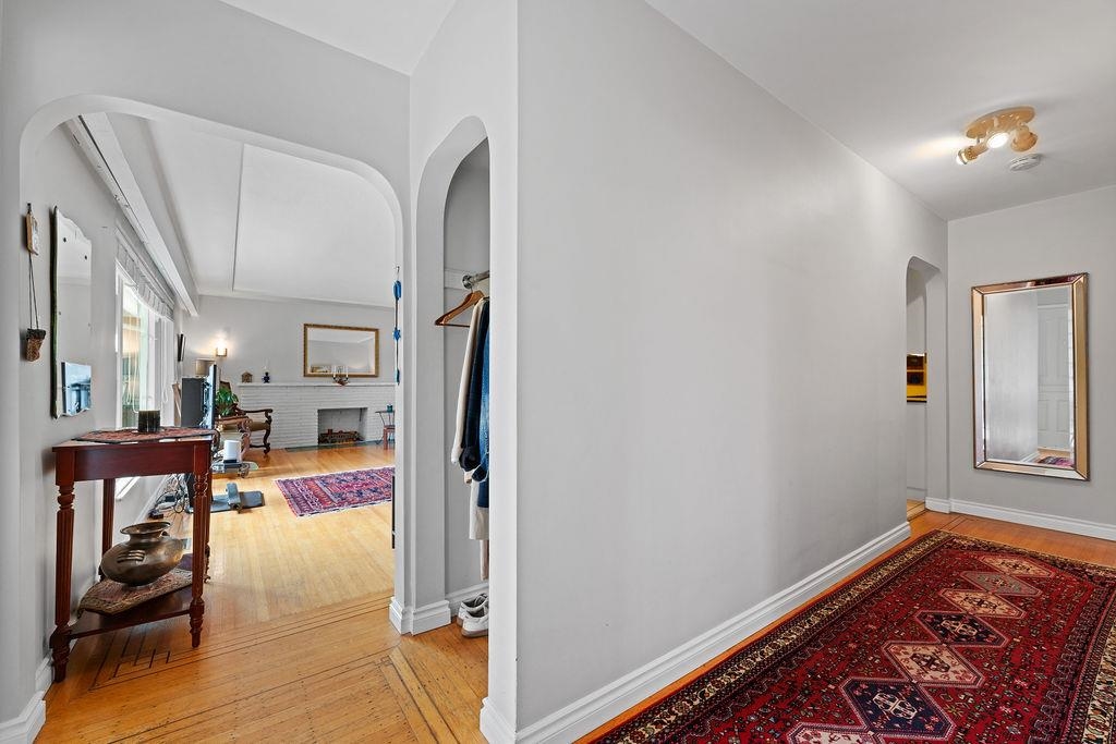 Laundry Room Photo of 535 Holdom Avenue, Burnaby, BC