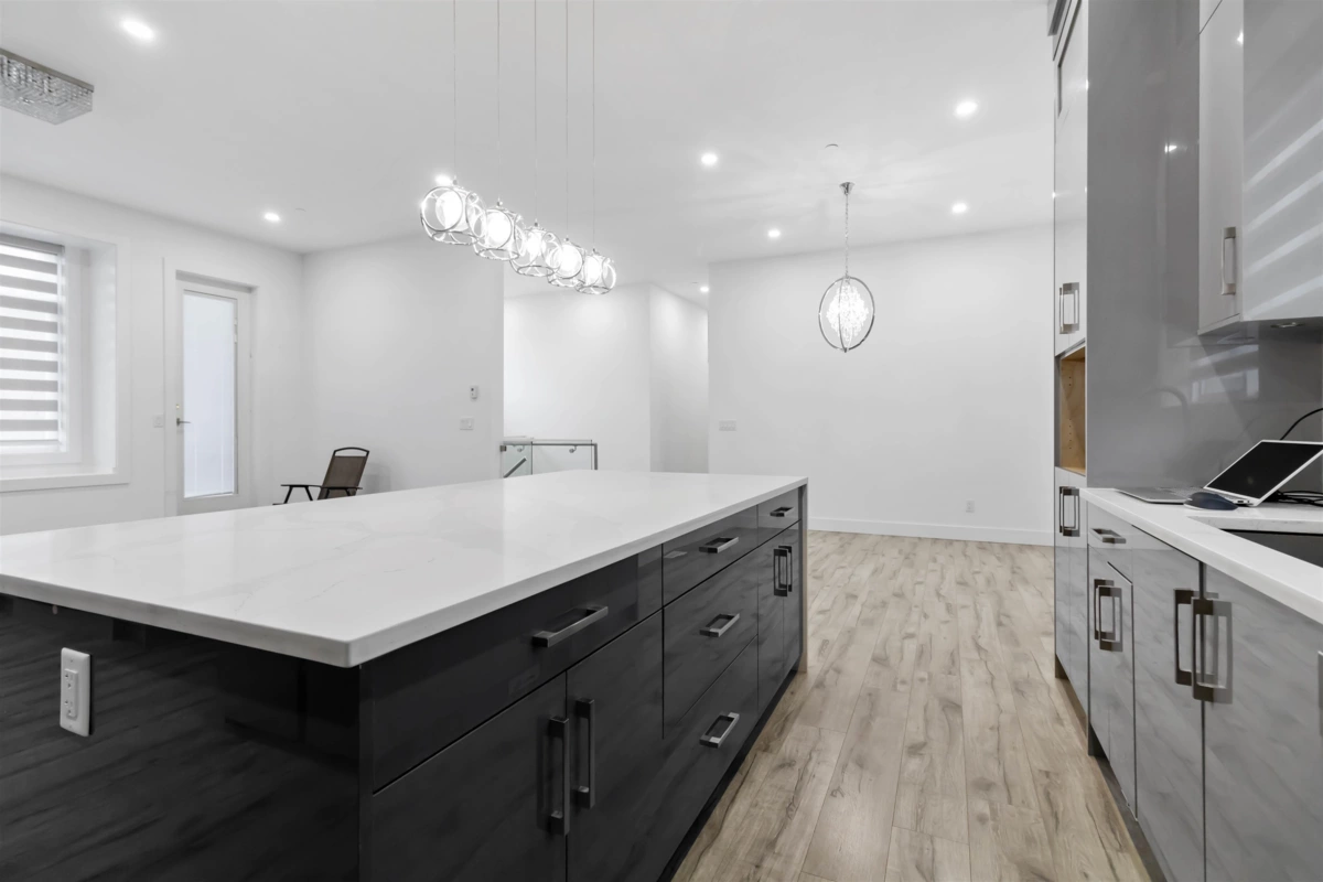Kitchen Island Photo of 8822 Adachi Terrace, Mission, BC