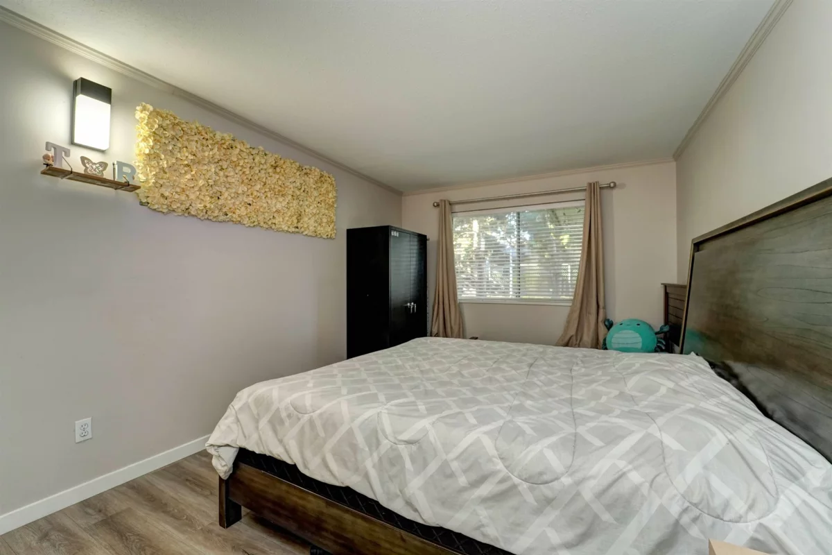 Bedroom 4 Photo of 116 2964 Trethewey Street, Abbotsford, BC