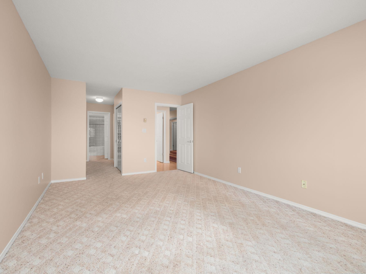 Office / Den Photo of 204 1140 55 Street, Delta, BC