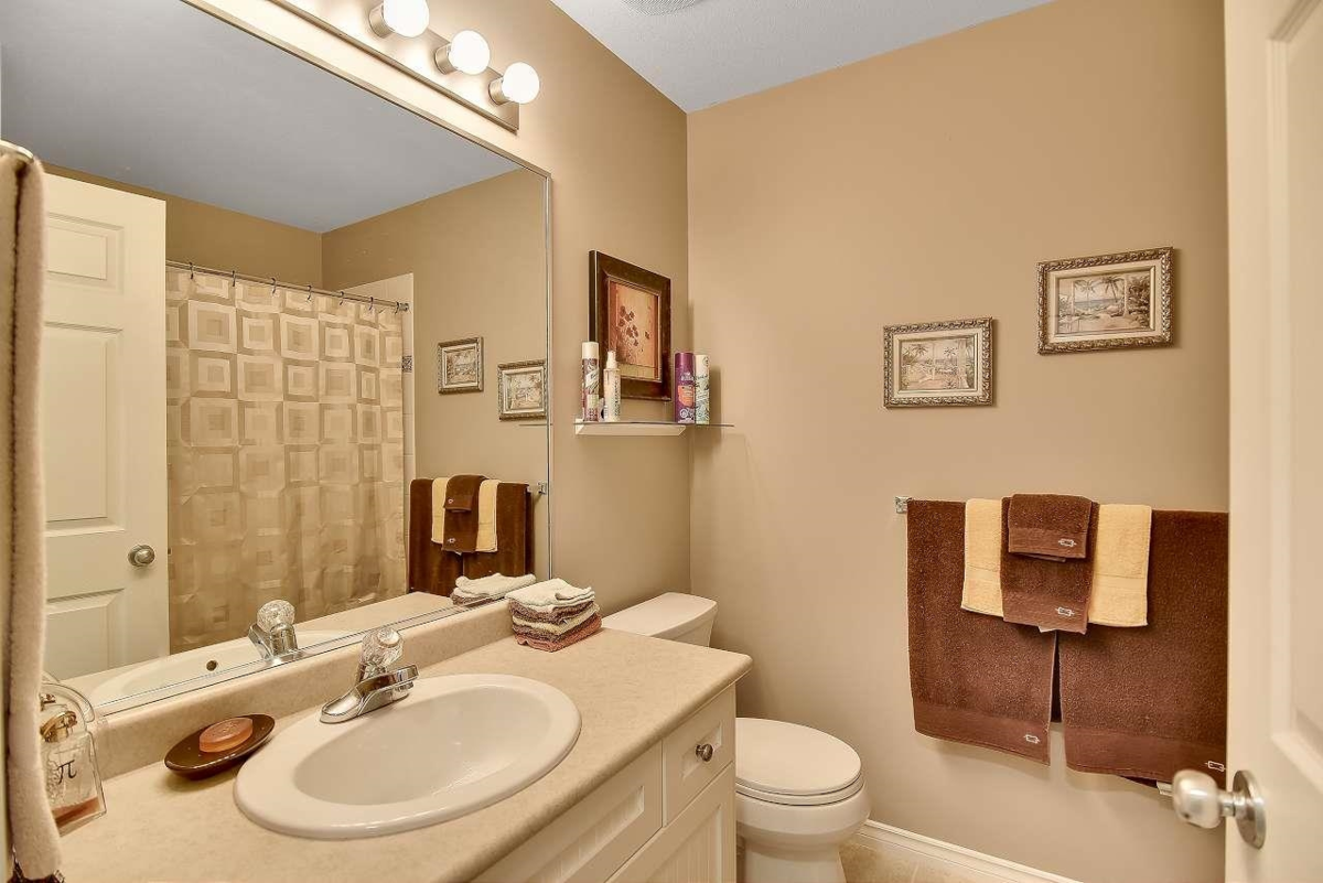 Basement Recreation Room Photo of 20301 Ospring Street, Maple Ridge, BC